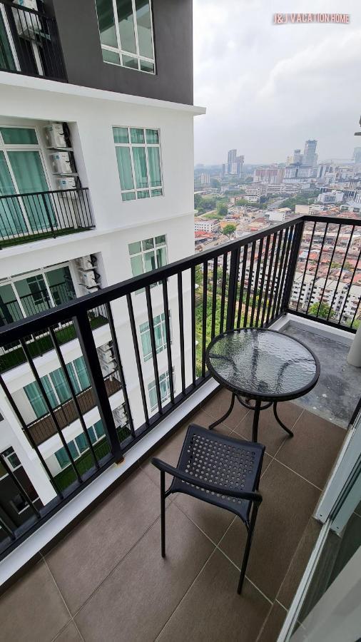 J&J Vacation Home@Novo8 Residence Kampong Tambak Zewnętrze zdjęcie